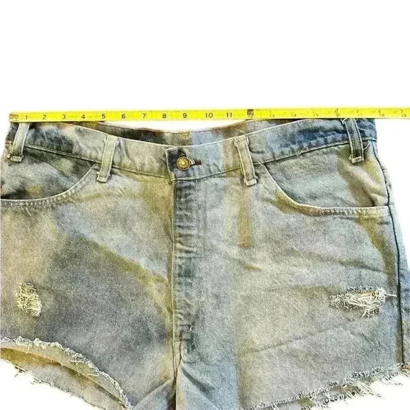 VTG Orange Tag Levi’s Denim Cutoff Shorts 35” Waist  Relaxed Western Grunge - Picture 4 of 7